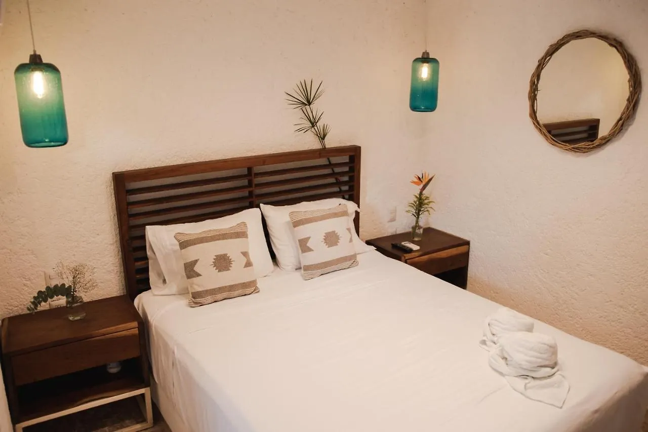 Hotel Selva Maya Bacalar