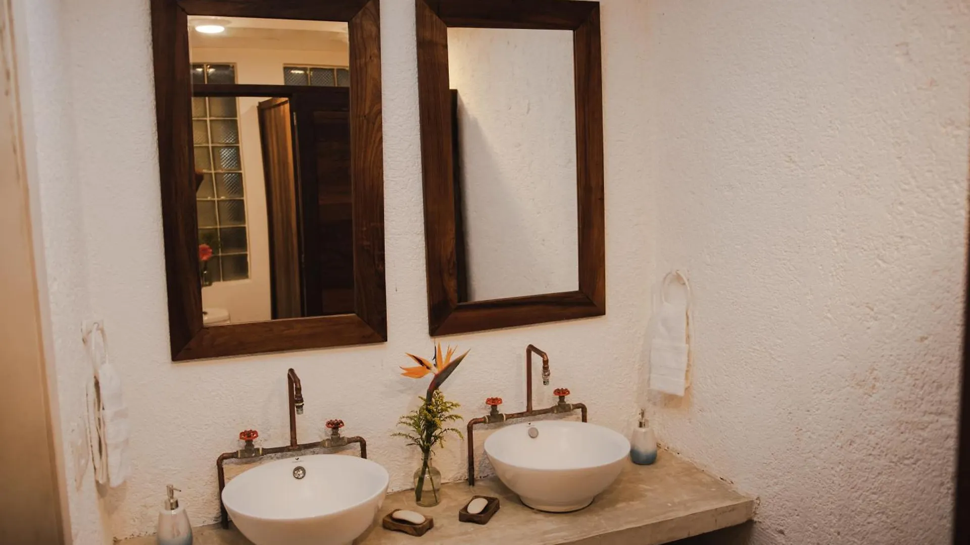 Bed & Breakfast Hotel Selva Maya Bacalar Mexico